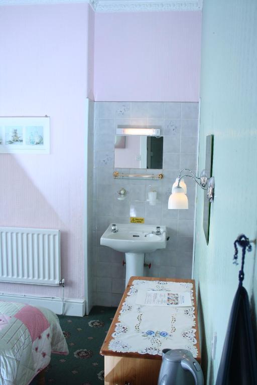 Devon View Guesthouse Swansea Oda fotoğraf