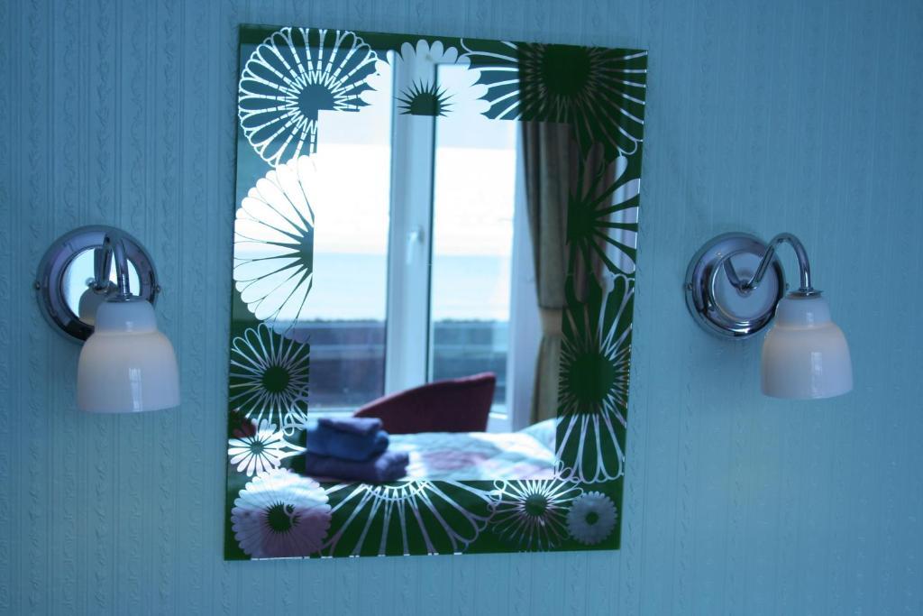 Devon View Guesthouse Swansea Oda fotoğraf