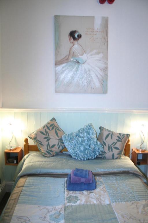 Devon View Guesthouse Swansea Oda fotoğraf