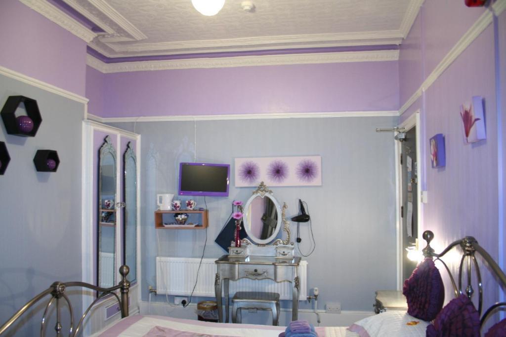 Devon View Guesthouse Swansea Oda fotoğraf